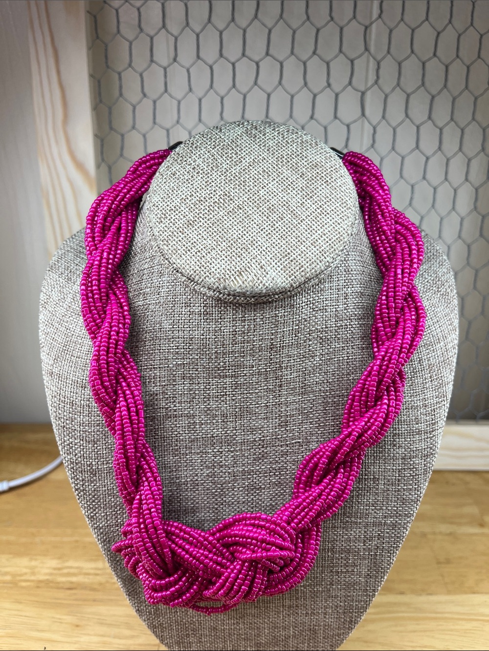 Bold Fuchsia Beaded Knot Necklace - Women Jewelry - Picture 3 of 5